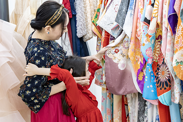 名古屋写真館・スタジオフォルク